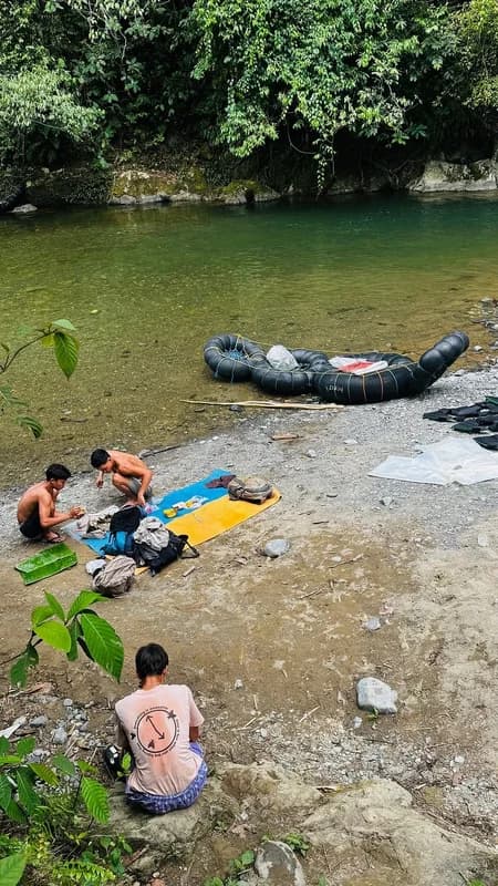 River tubing op de Bohorok-rivier, Bukit Lawang